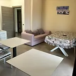 Casa Martina Alojamento de Acomodação e Pequeno-almoço Giungano