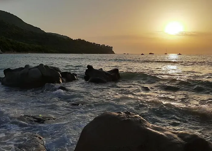 Casa Martina Alojamento de Acomodação e Pequeno-almoço 3*